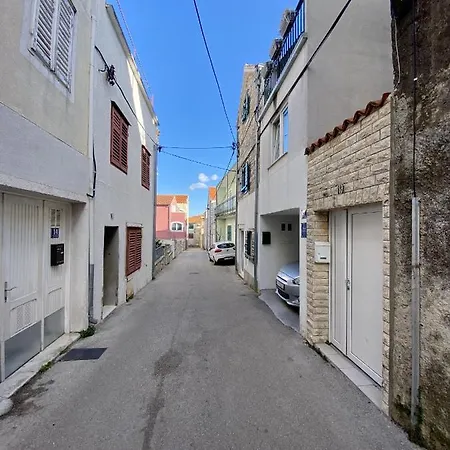Modern In With Sea View 48 M² Apartment *