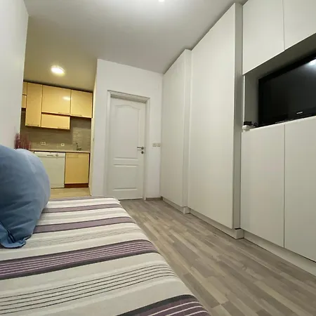 Modern In With Sea View - 48 M². Lejlighed